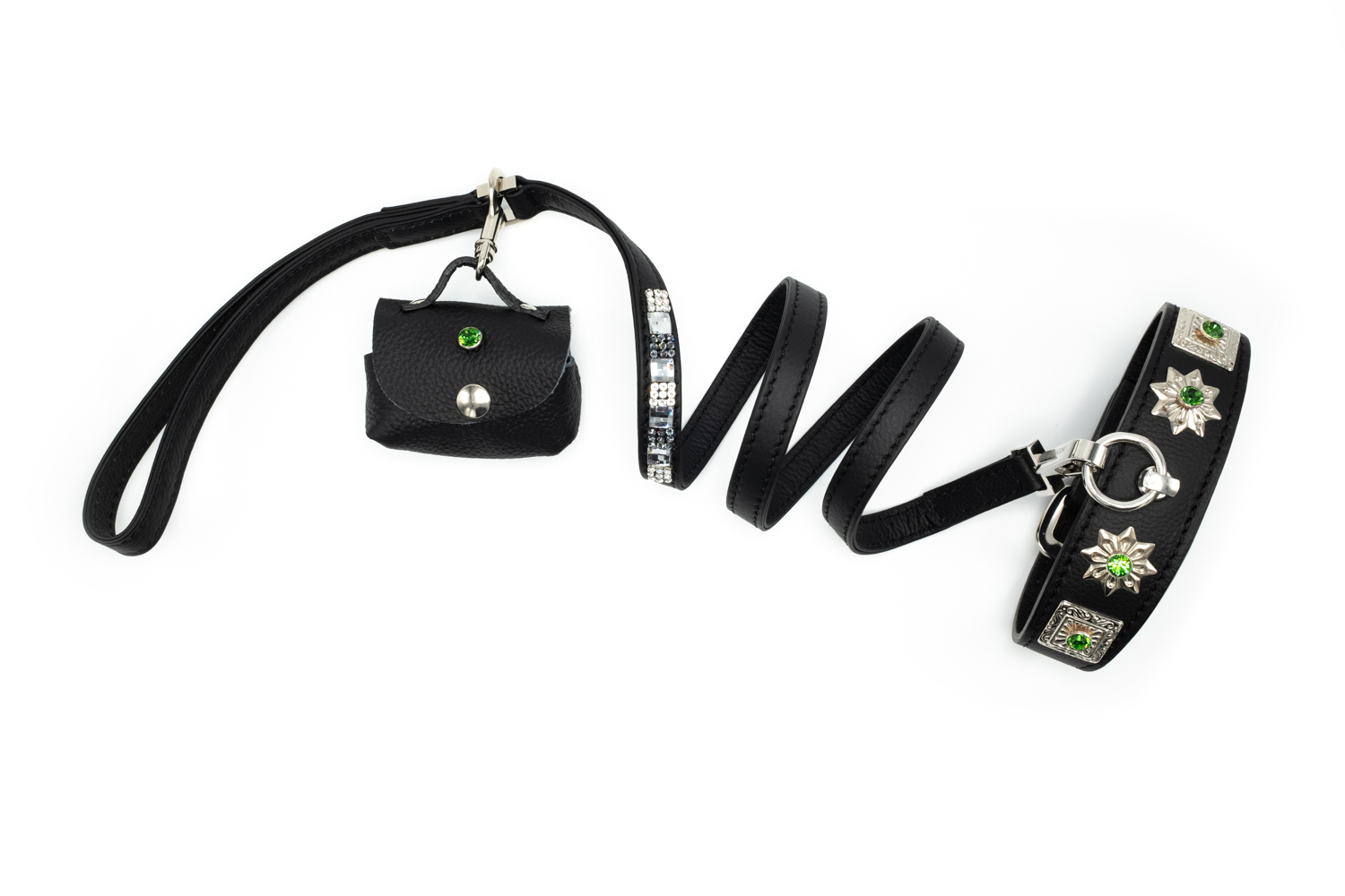 Chic designer dog collars to shop for your pup: PUPPY PANACHE Handmade Leather Dog Collar and Leash Set with Bag Holder