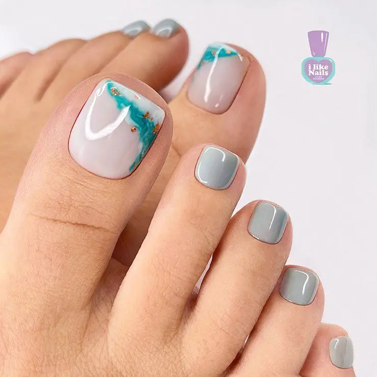 The cutest toe nail designs of the year