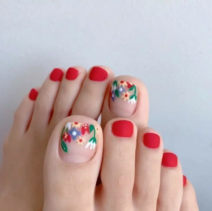 The cutest toe nail designs of the year