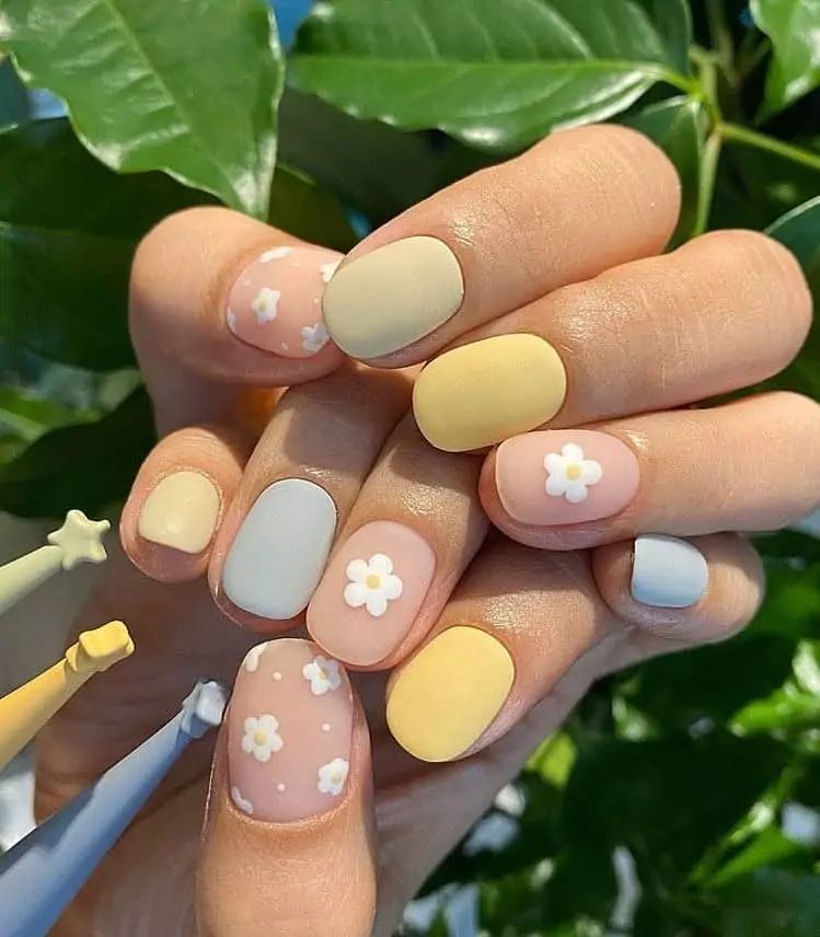 The best May nails for your spring nails