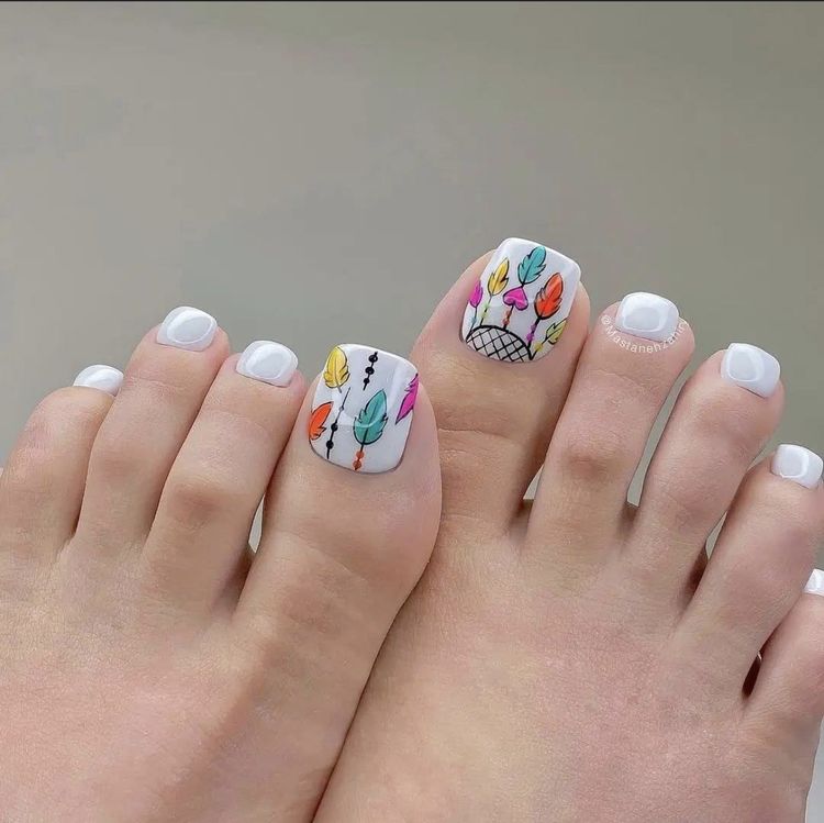 The cutest toe nail designs of the year