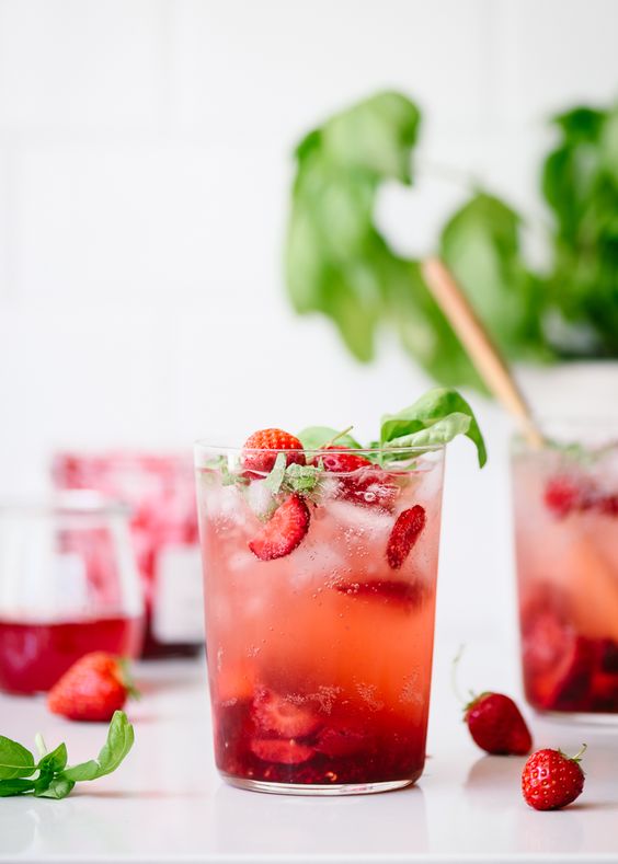 The best strawberry margarita recipes to make