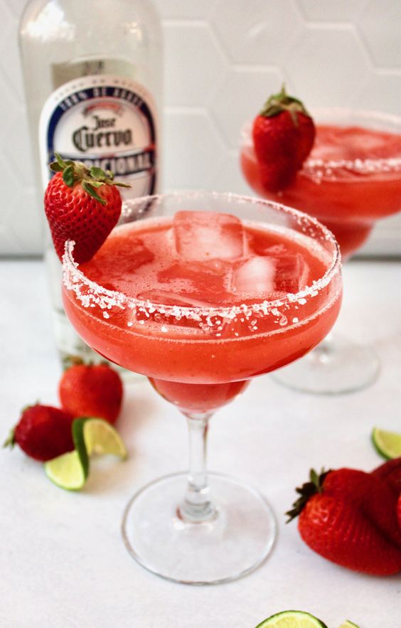 The best strawberry margarita recipes to make