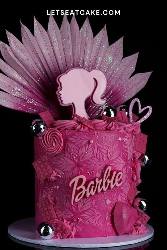 The best barbie cakes to copy for your barbie party