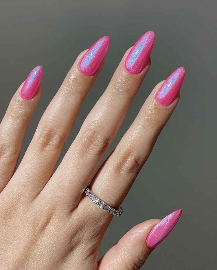 The best barbie nails for the barbiecore aesthetic