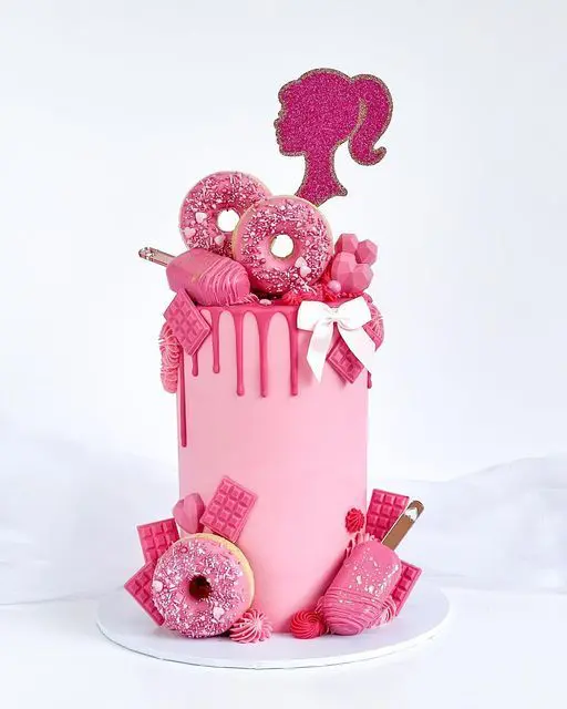 CakeGoals: 29 Amazing Barbie Cake Ideas to Inspire You