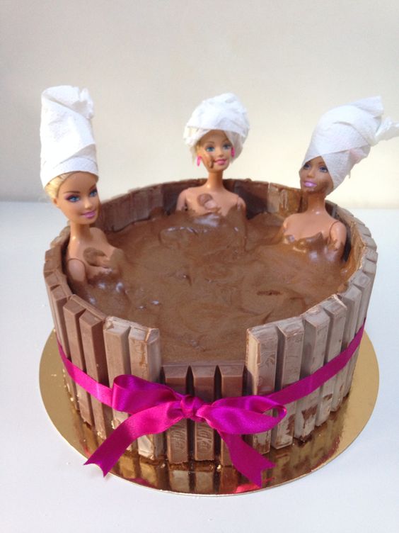 The best barbie cakes to copy for your barbie party