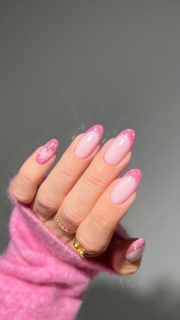 The best barbie nails for the barbiecore aesthetic