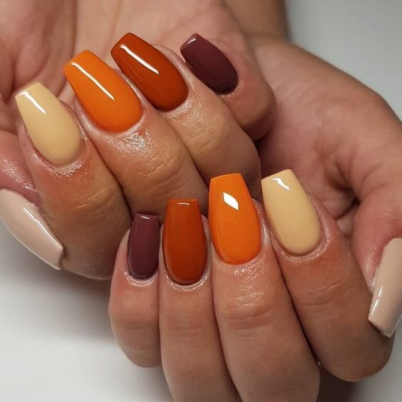 The best September nails and September nail designs for this fall