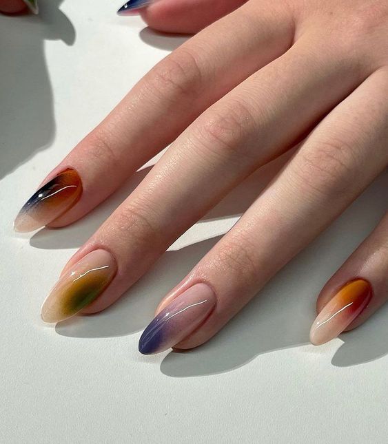 The best September nails and September nail designs for this fall