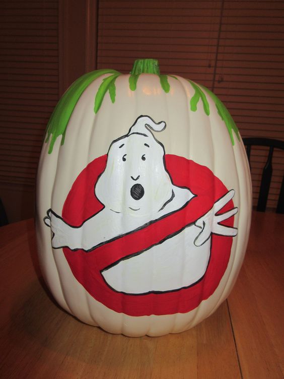 Easy Halloween pumpkin painting ideas to try this fall