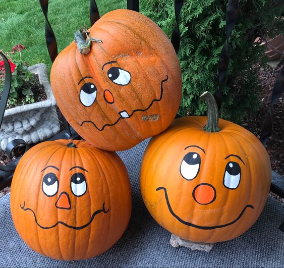 55+ Easy Pumpkin Painting Ideas To Try This Fall | Chasing Daisies