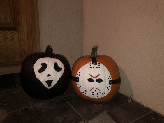 Easy Halloween pumpkin painting ideas to try this fall