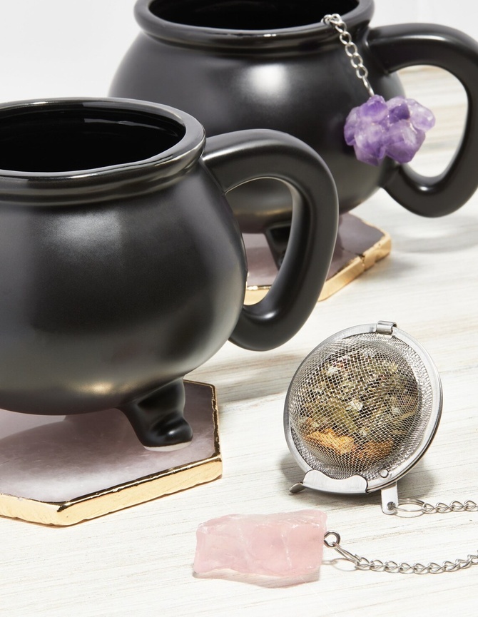 The best gifts for tea lovers: Raw Crystal Tea Infuser