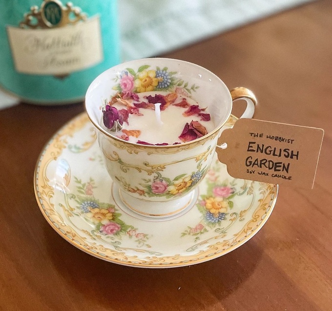 The best gifts for tea lovers: Tea Cup Candle and Saucer