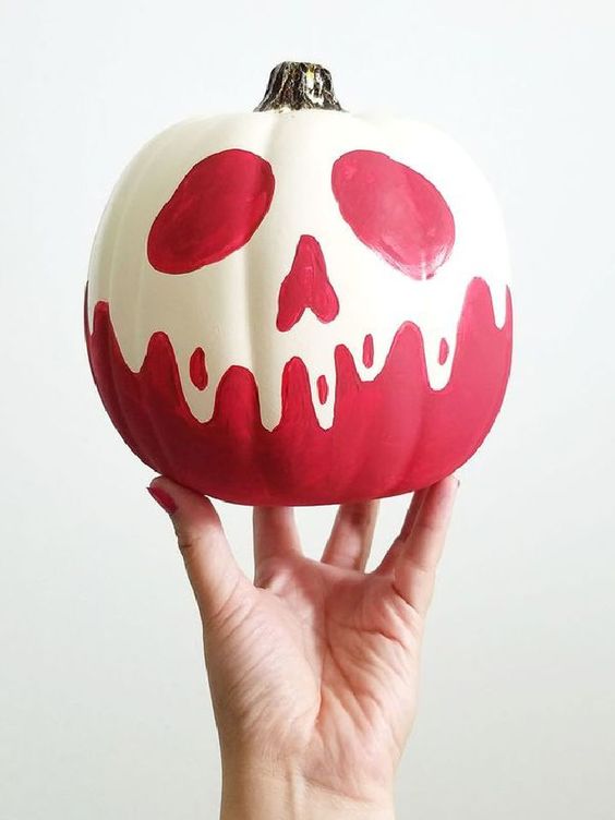 Easy Halloween pumpkin painting ideas to try this fall