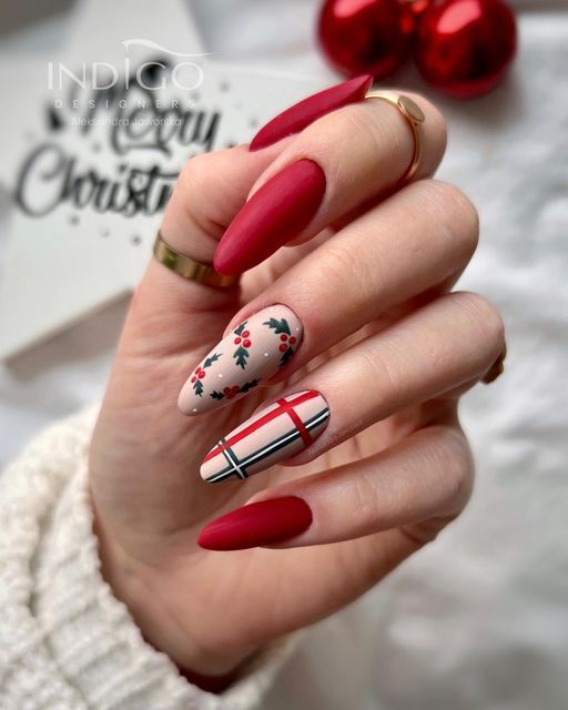 christmas acrylic nails