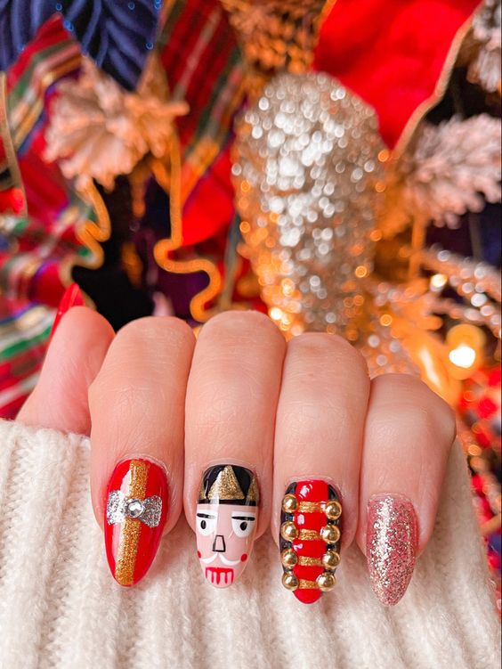 christmas acrylic nails